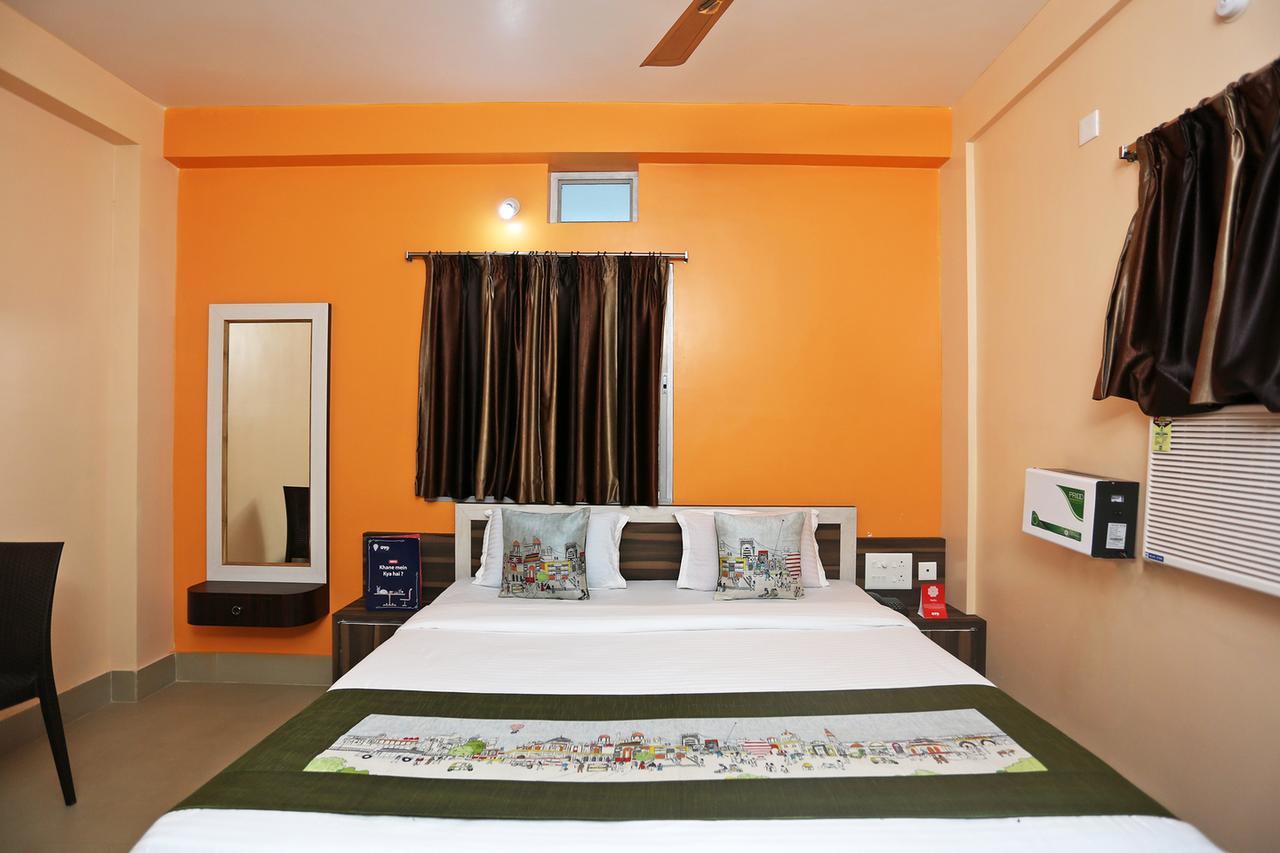 Krishna Residency Hotel Puri Kültér fotó