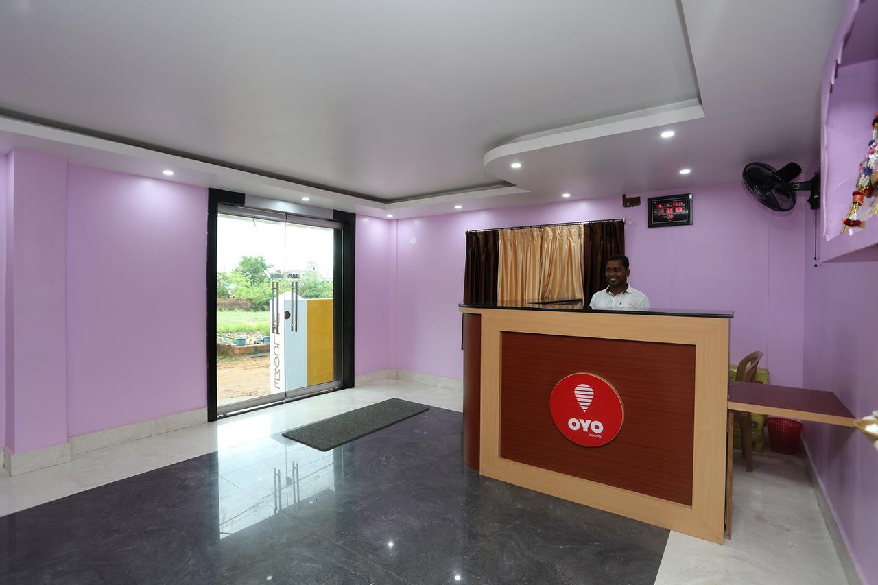 Krishna Residency Hotel Puri Kültér fotó