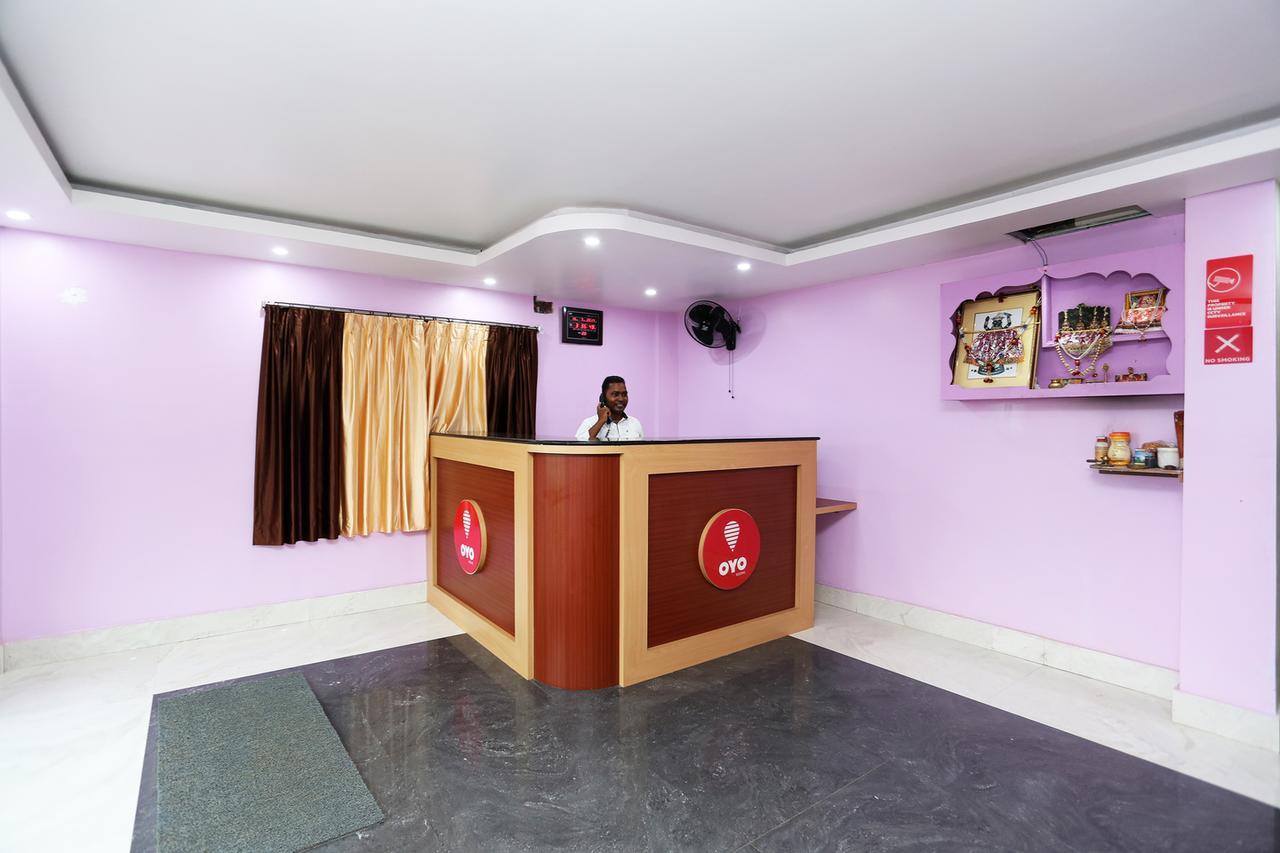 Krishna Residency Hotel Puri Kültér fotó